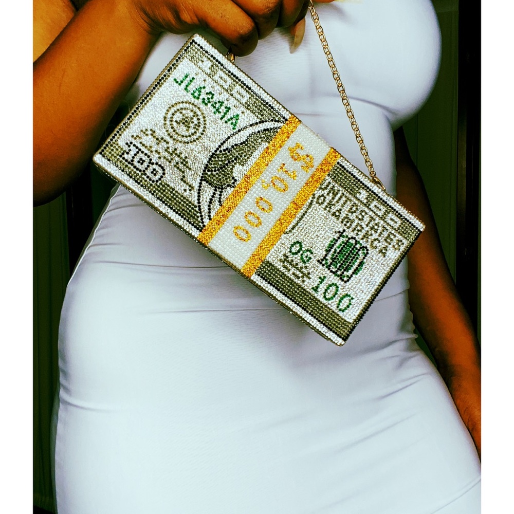 Money 💰 Clutch
